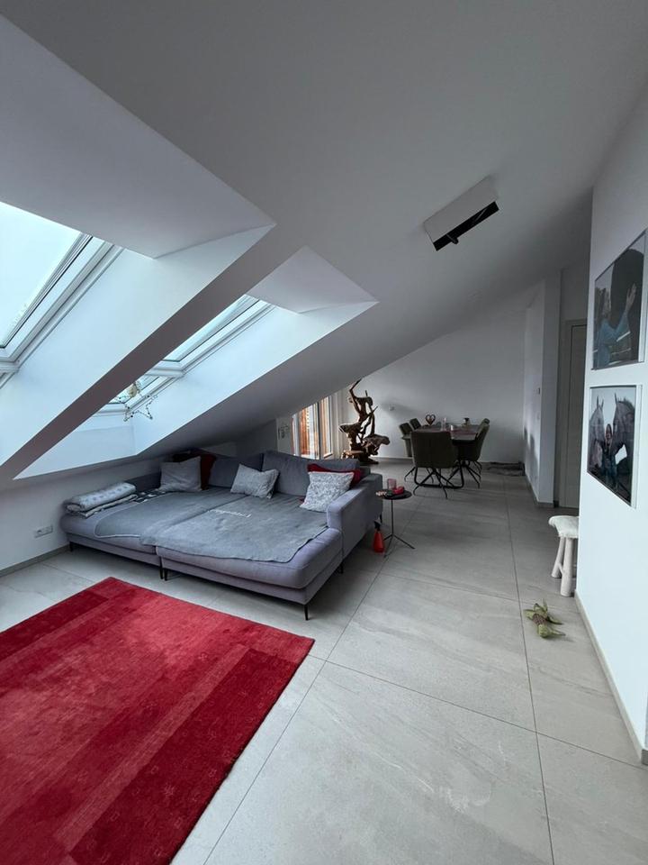 Dachgeschosswohnung in Premiumlage mit Panoramablick – Bild 16