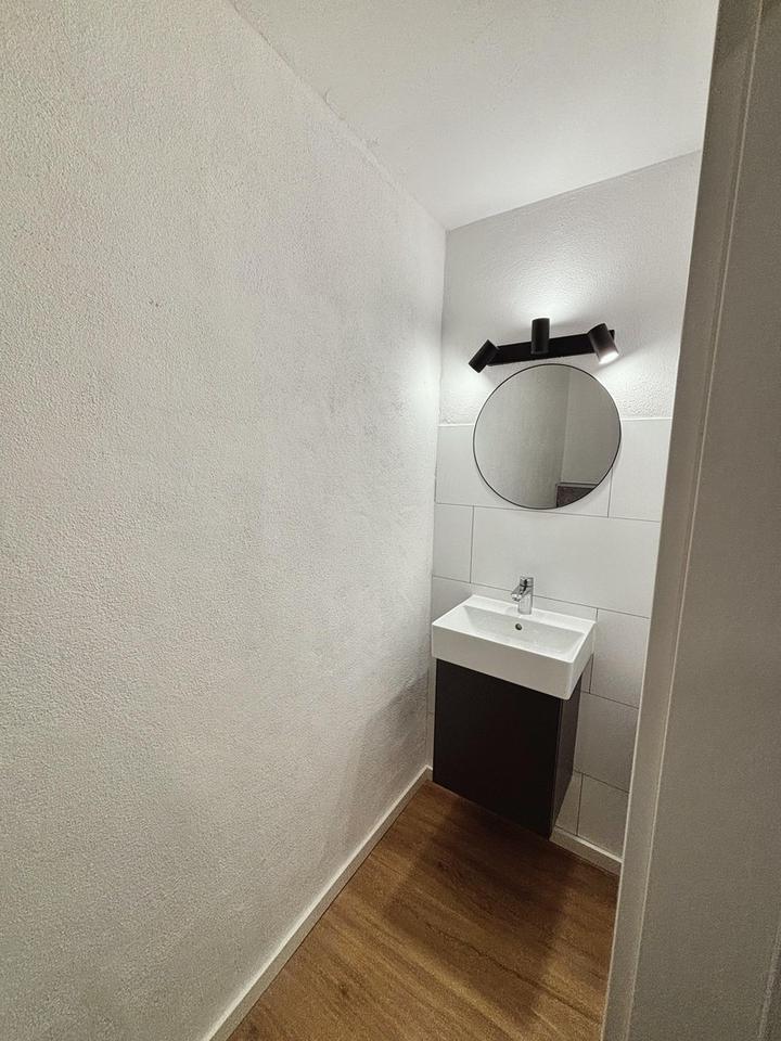 4,86% Rendite mit Traumblick: frisch sanierte 3-Zimmer-Wohnung *PROVISIONSFREI* – Bild 8