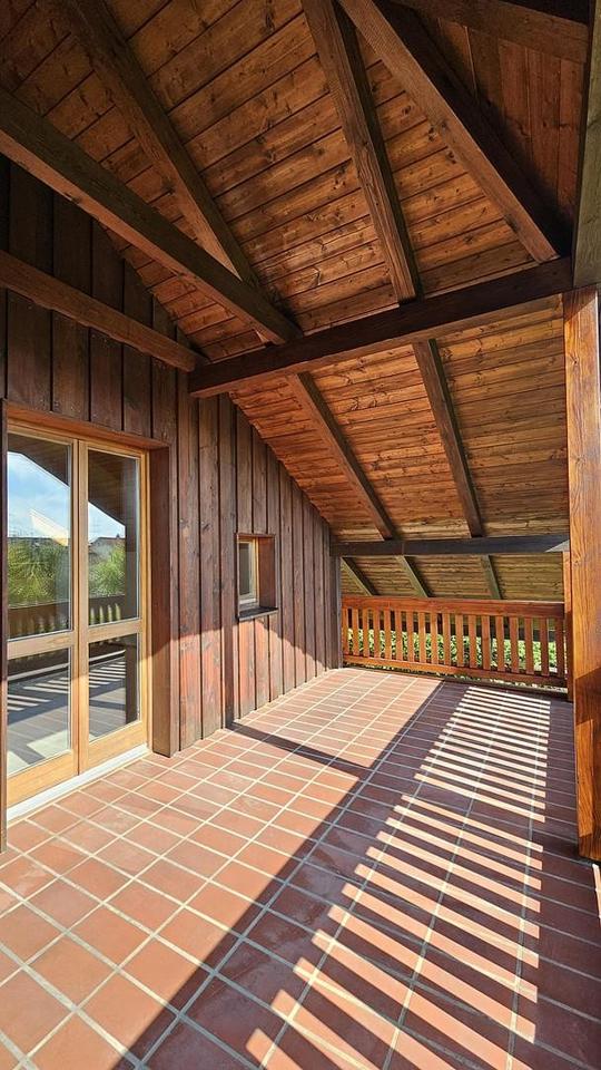 Solides Einfamilienhaus mit großem Grundstück für Gestalter und Familien – Bild 24