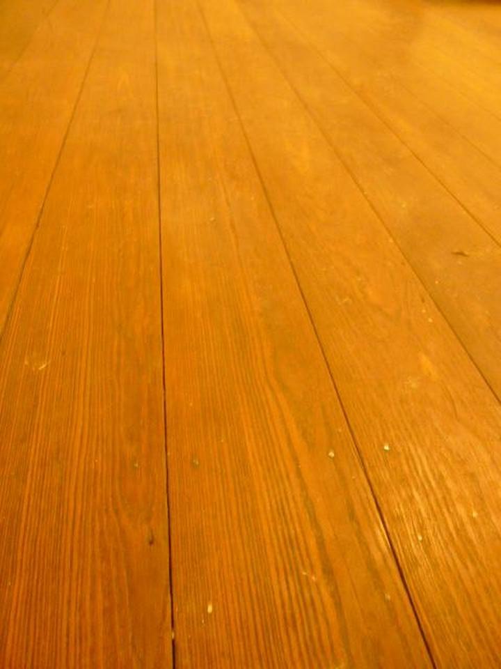 Charmante 2-ZKB mit Holzdielen, Freisitz und Innenhof – Bild 5