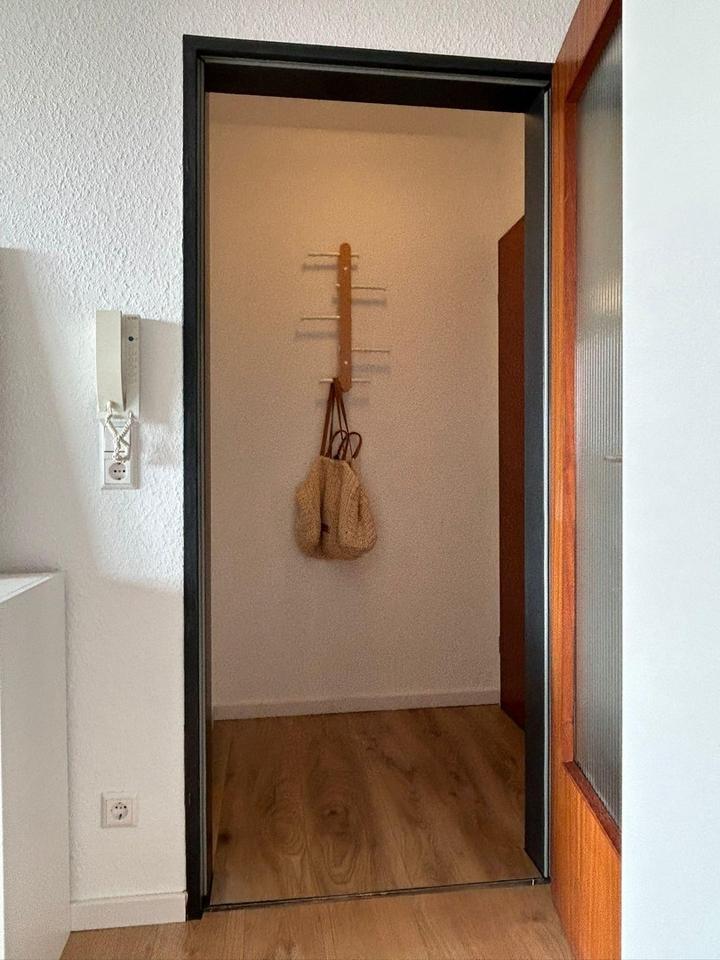 Möbliertes Pendler Apartment mit Balkon und neuer Küche – Bild 9