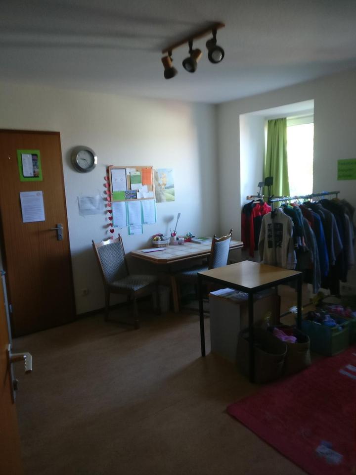 Großes Wohnhaus ehemals Pfarrhaus – Bild 6