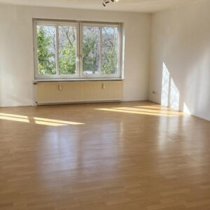 Wohnung mit Balkon, Einbauküche, Tiefgarage in Wolfsburg