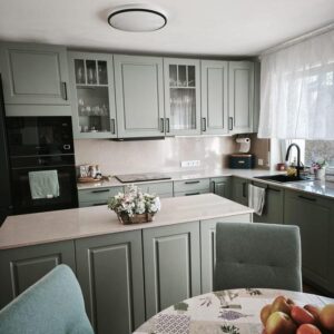 Vollmöbilierte 3,5-Zimmer-Wohnung