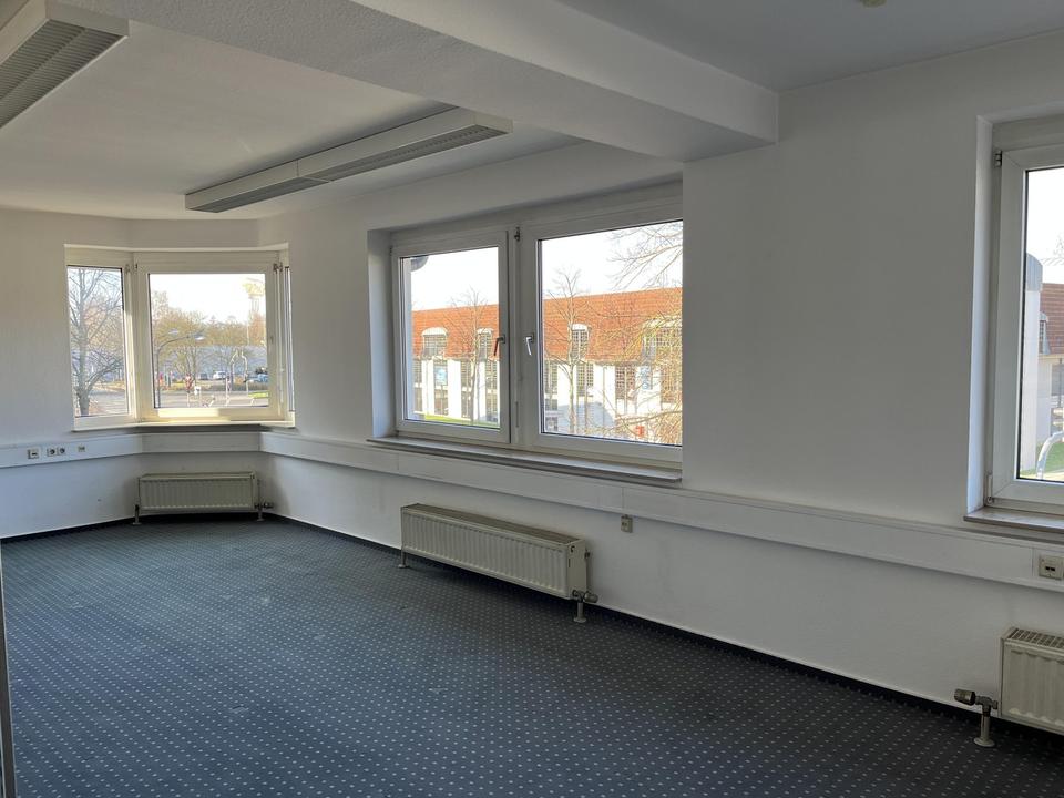 Büro- Praxisräume zu Miete - provisionsfrei – Bild 4