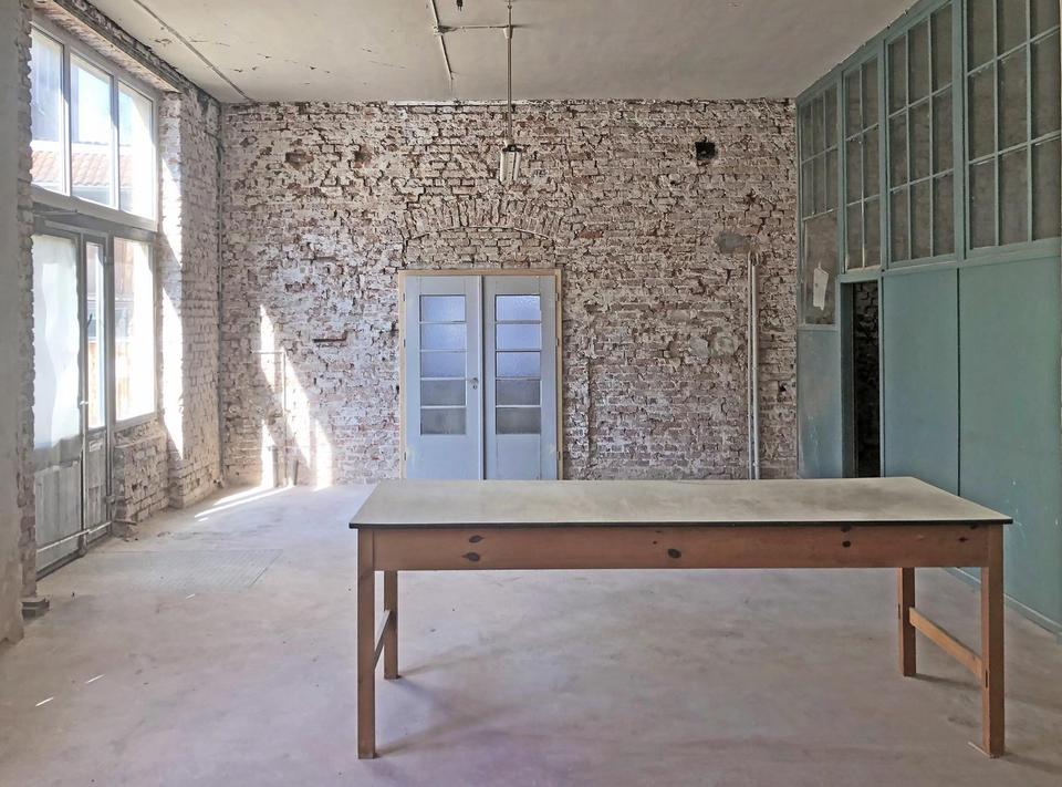 Werkstatt / Atelier / Studio im ruhigen Hinterhof – 131 m² zentral gelegen – Bild 3