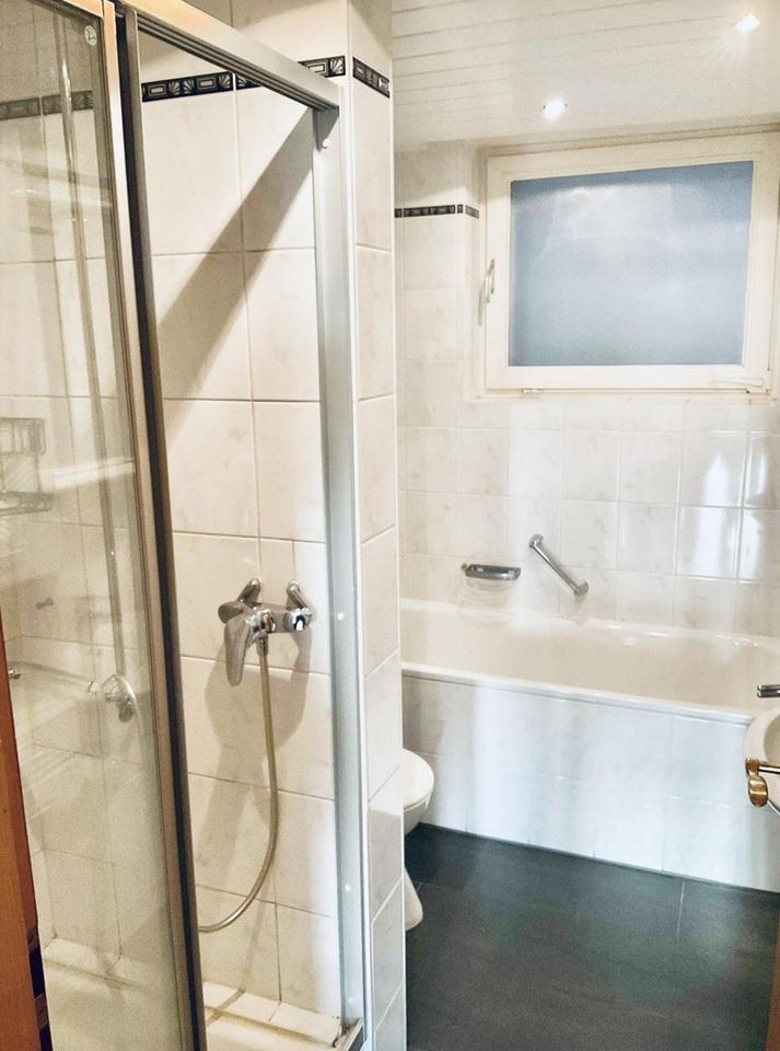 Große 3-Zimmerwohnung mit traumhaftem Ausblick in Alfelder Bestlage – Bild 10