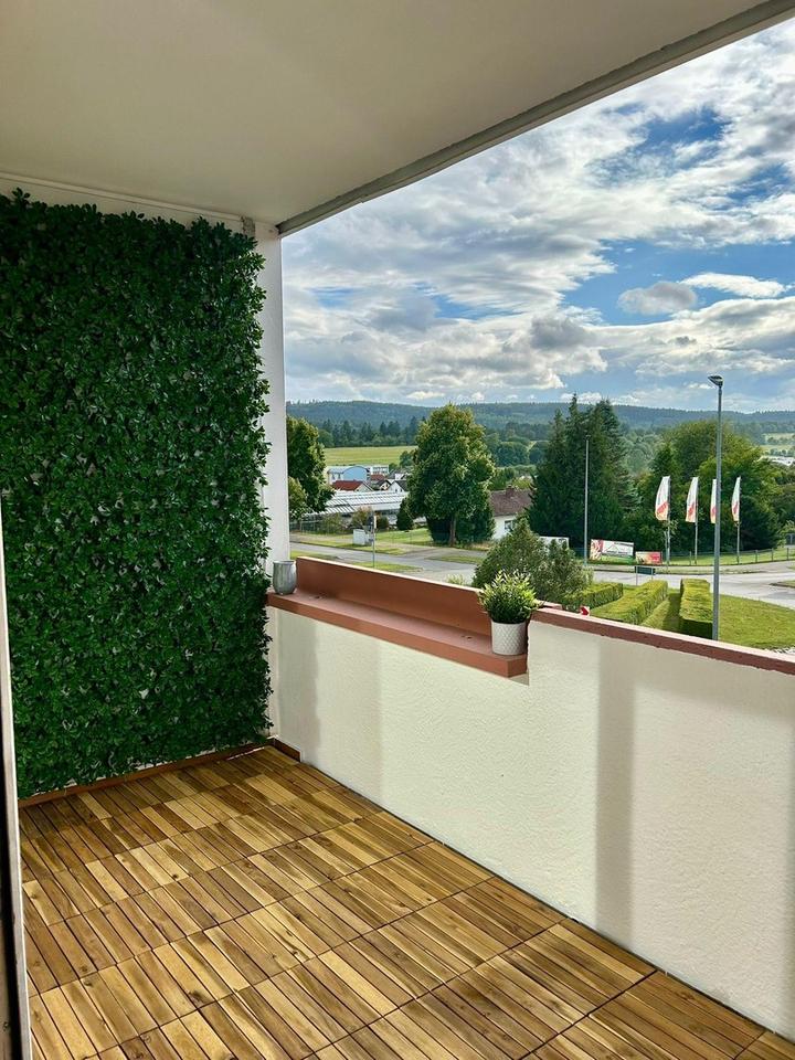 Möbliertes Pendler Apartment mit Balkon und neuer Küche – Bild 2