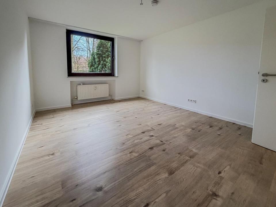 Moderne und barrierefreie 3-Zimmer-Wohnung mit Einbauküche und Balkon in Kempen – Bild 6