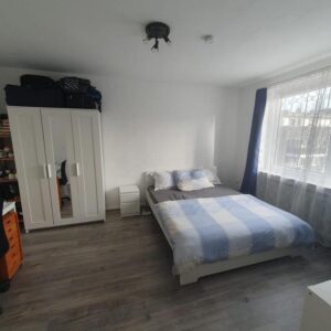 Helle und gepflegte 1-Zimmer-Wohnung mit Einbauküche