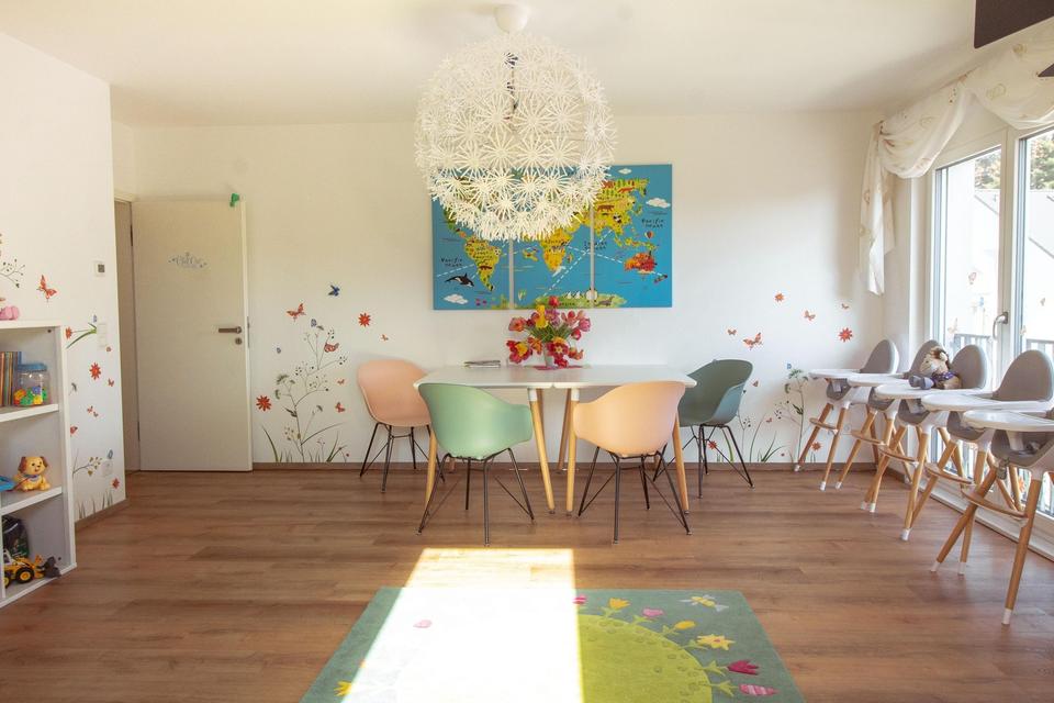 Moderne, neuwertige DHH (Effizienzklasse A) mit Einliegerwohnung - provisionsfrei – Bild 33