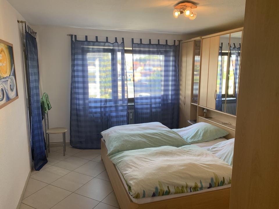 Großzügige 4-Zimmer-Wohnung (ca. 104 m² Wfl., Einbauküche) in ruhiger, zentraler Lage von Lichtenau! – Bild 15