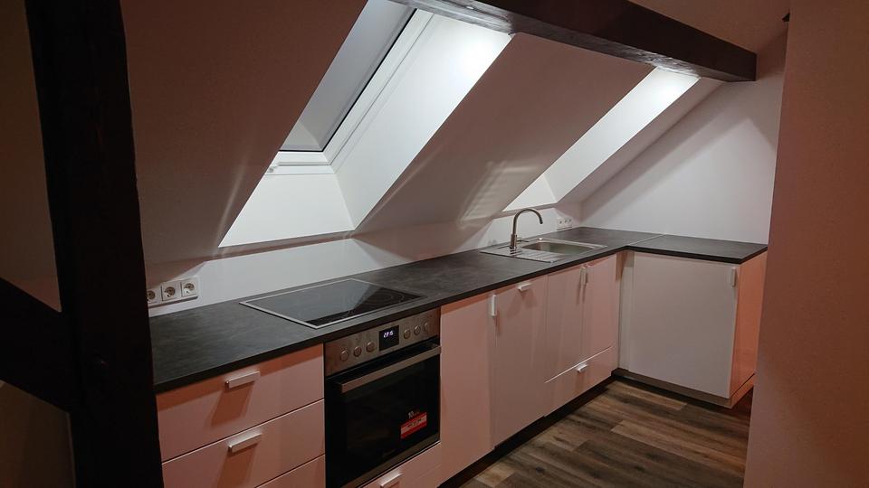 Dachgeschosswohnung in Blexen 2 Zimmer + offener Küchen- Wohn- Bereich – Bild 5