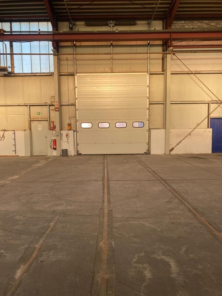 Gewerbehalle mit Portalkran und Bürofläche! – Bild 7