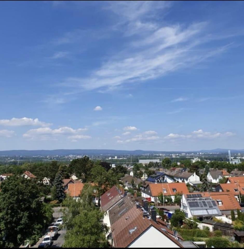 Helle 4 Zimmer Wohnung mit Balkon – Bild 9