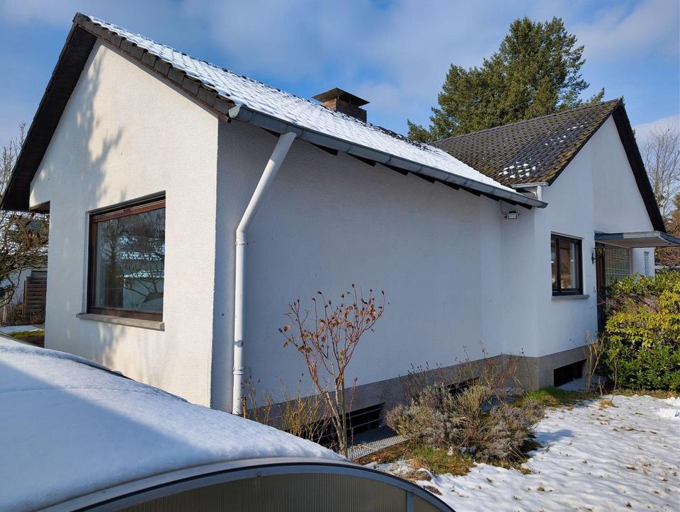 Bungalow mit großem Grundstück ruhig und verkehrsgünstig gelegen – Bild 19