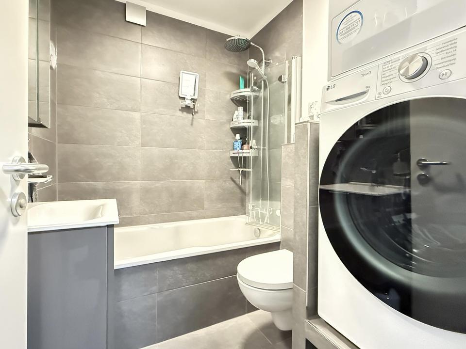 2,5-Zimmer-Wohnung mit großer Dachterrasse in ruhiger Wohnlage von Monsheim – Bild 3