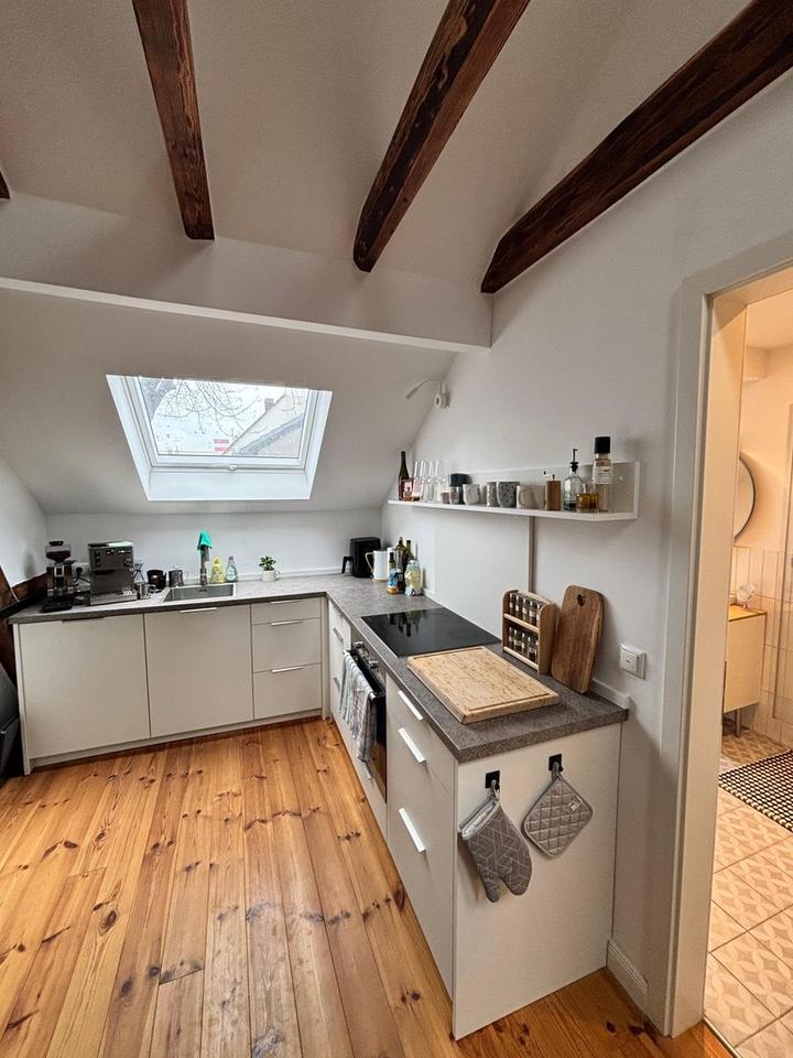 kernsanierte Dachgeschosswohnung in Duisburg-Ruhrort – Bild 26