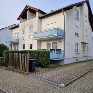 Helle, sanierte, möbilierte 1 Zimmer Wohnung, ideal für Studenten und Berufspendler