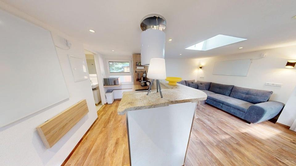 Waldidylle mit Veranda, Badezuber & Glasfaser - sofort nutzbar – Bild 11