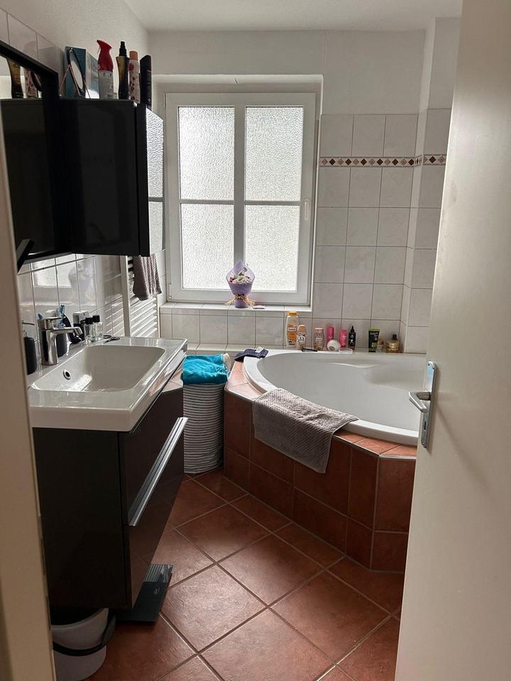 2-Raum-Wohnung mit Balkon u. Küche in Stadtfeld (Ost) – Bild 4