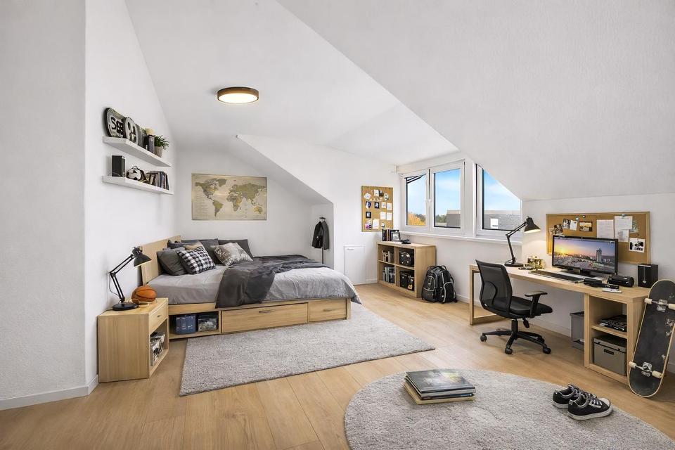 Großzügiges Einfamilienhaus mit 385 m² Wohnfläche und großem Grundstück in Halver – Bild 16