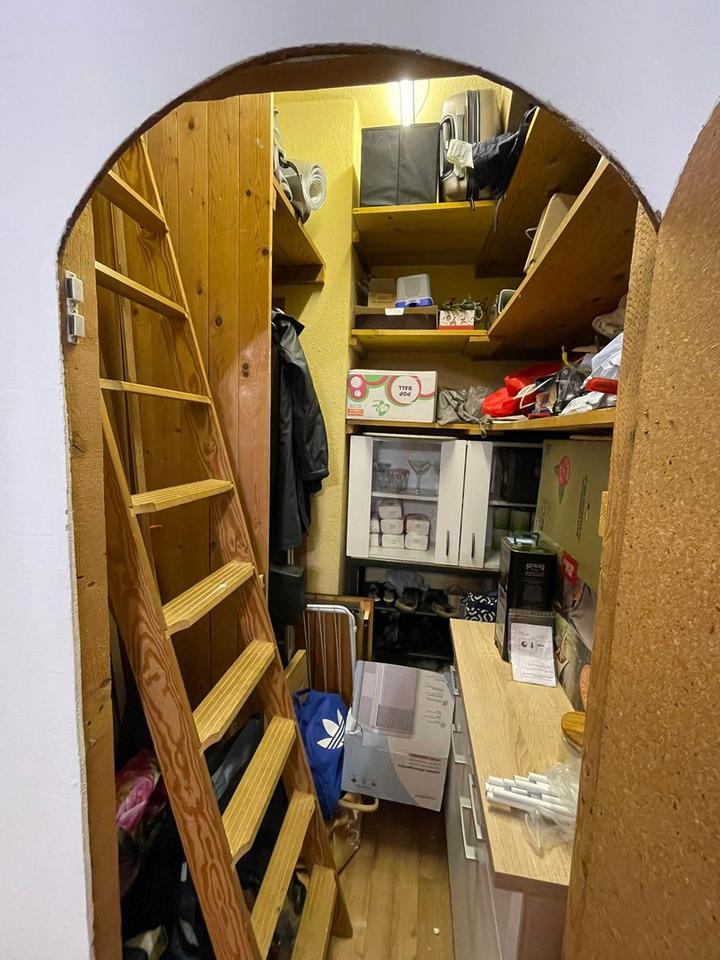 Helle Dachgeschoss Wohnung in der Holtenauer Straße - befristet auf 1 Jahr – Bild 11