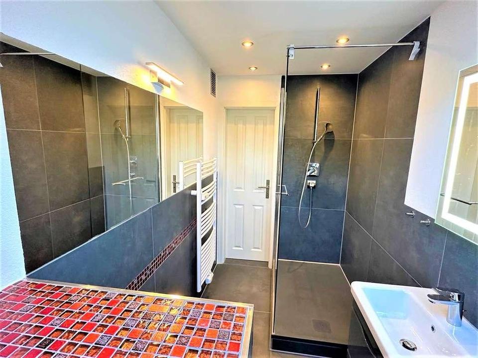 Modern sanierte 3-Zimmer Wohnung in Bad Wiessee am Tegernsee – Bild 13