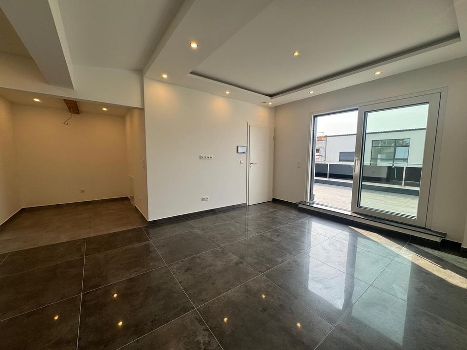 Neubau Pentwohnung schönen Terrasse und 2-Zimmer – Bild 5