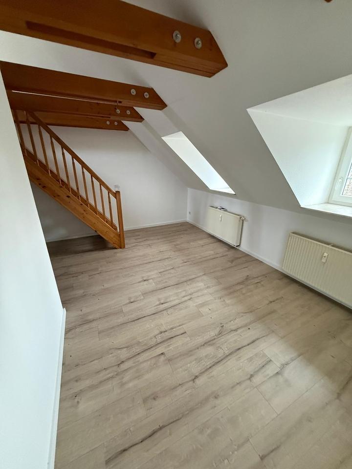 3,5 Raum Maisonette Wohnung inkl. Einbauküche und Tageslichtbad – Bild 2