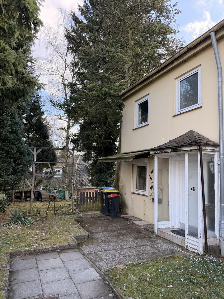 Charmantes Endreihenhaus mit großem Grundstück und viel Potential – Bild 2