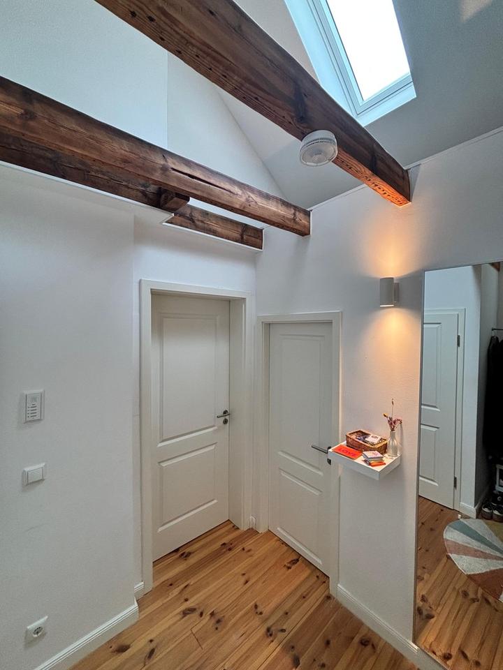 kernsanierte Dachgeschosswohnung in Duisburg-Ruhrort – Bild 4