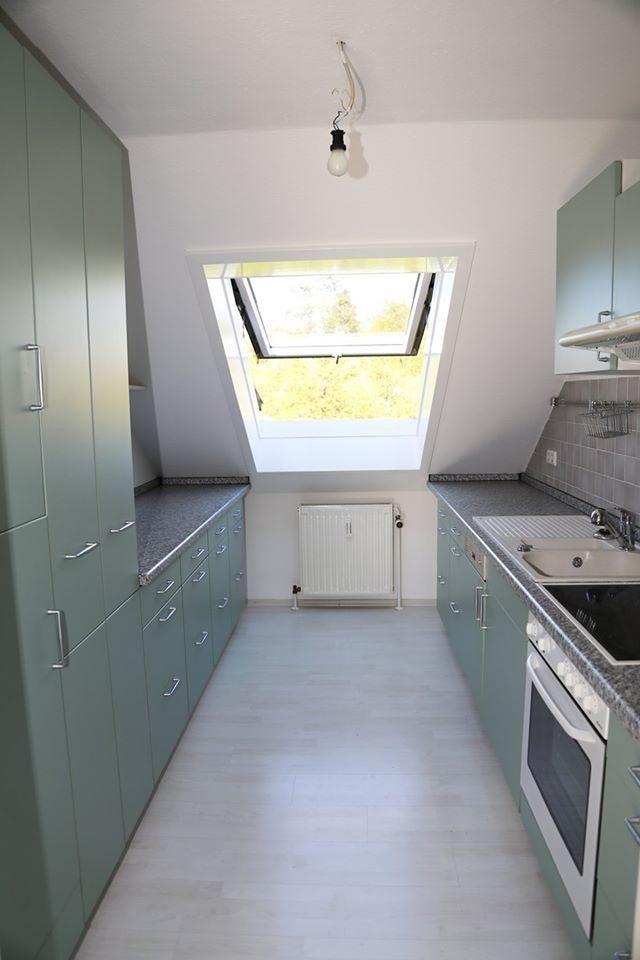 Toll geschnittene helle Dachgeschosswohnung in Oberstenfeld provisionsfrei! – Bild 6