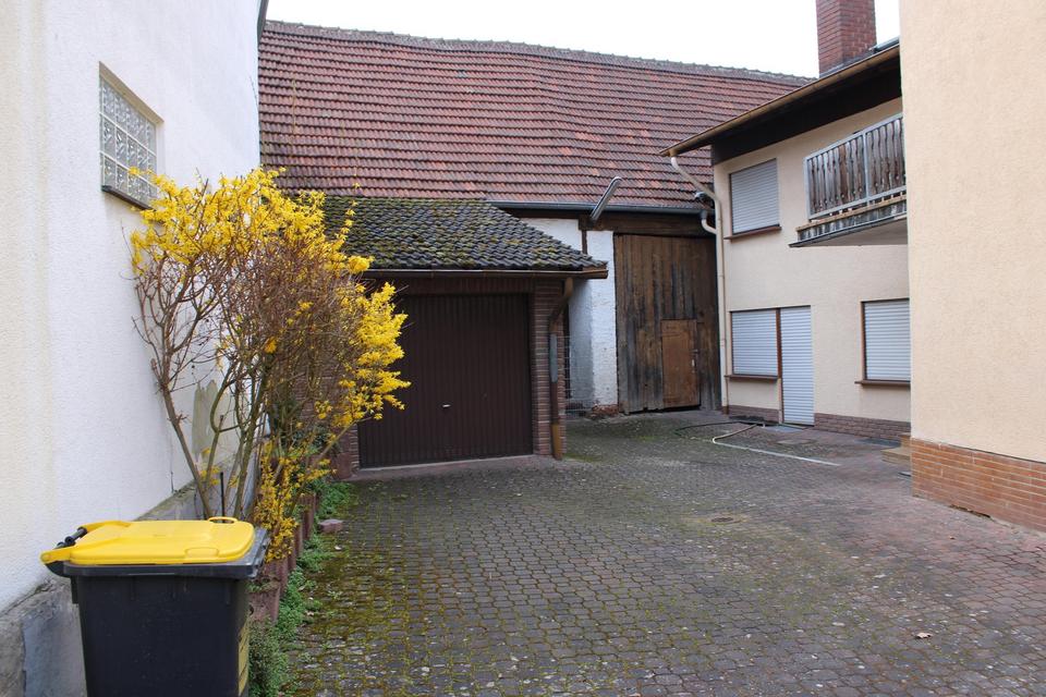2-Familienhaus mit flexiblen Nutzungsmöglichkeiten – Bild 3