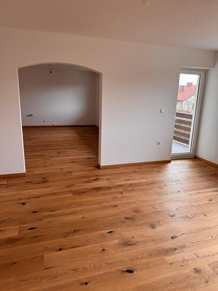 Große renovierte 4-Zimmer Wohnung in bester Lage – Bild 2