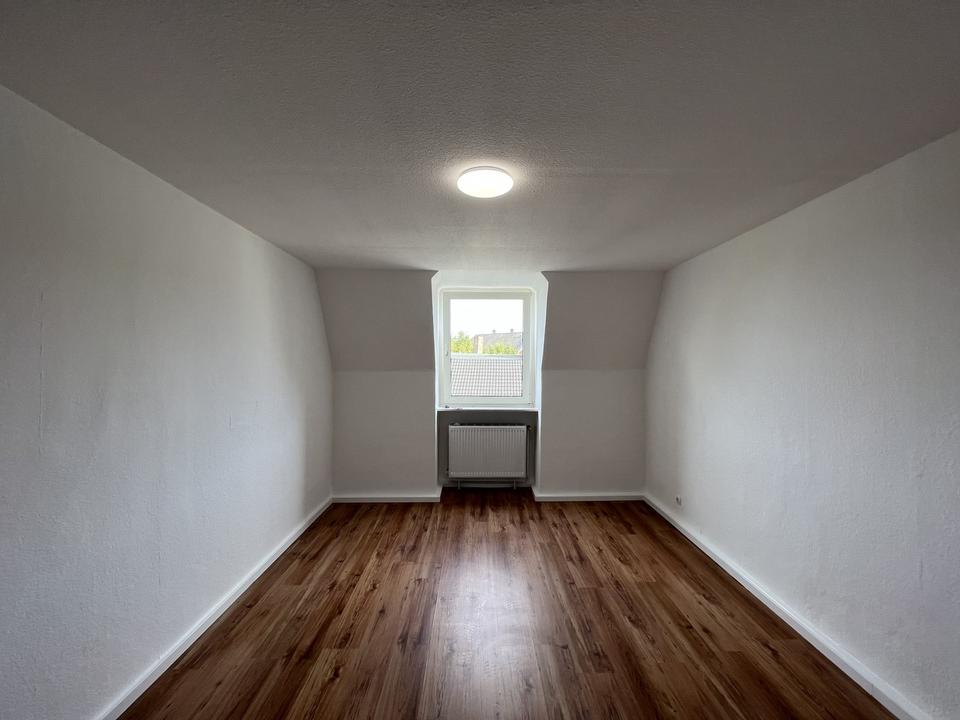 2,5-Zi-Whg mit Küche im DG in Hattingen-City – Bild 11