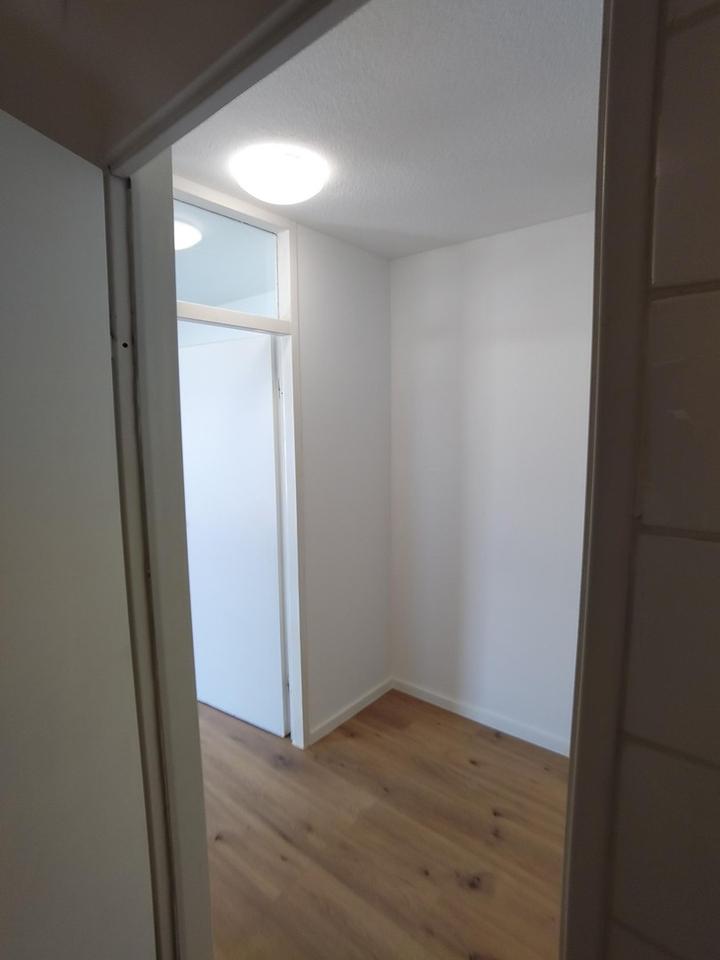 Stadtwohung 39 m² mit Luitpoldpark-Blick – 5. OG, Ostbalkon, neue Fenster, sofort verfügbar – Bild 12