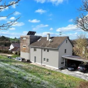 Attraktives Mehrfamilienhaus mit Panoramablick in Aach im Hegau – ideale Kapitalanlage!