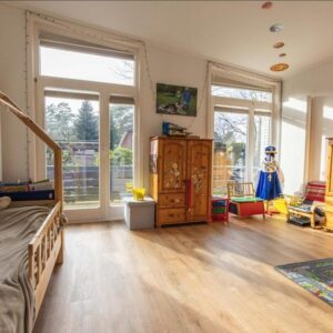 Großzügiges Ein-/Zweifamilienhaus in bester Lage mit tollem Garten