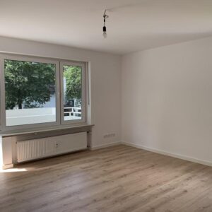 Helle 2 Zimmerwohnung mit Balkon in Pasing Obermenzing