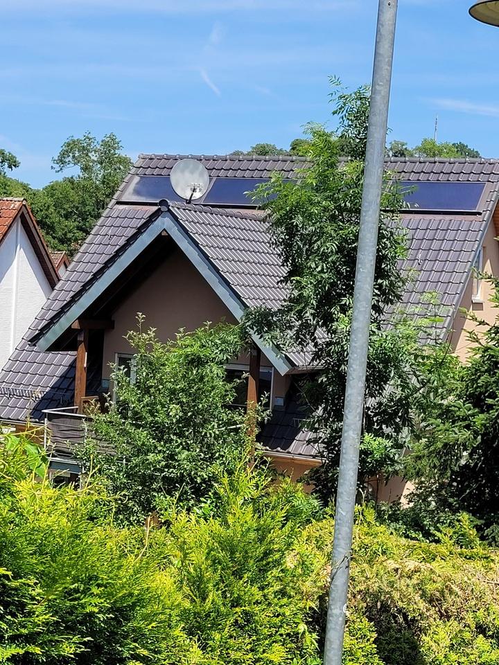 Großzügiges Energiesparsames Zweifamilienhaus – Bild 3