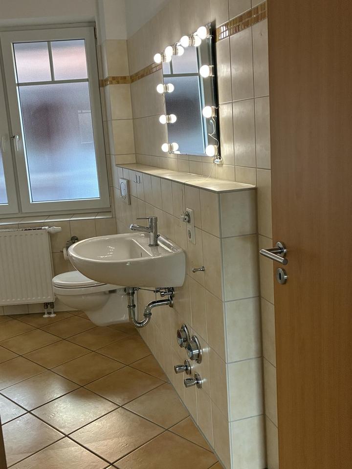 Wunderschöne 4-Zimmer Wohnung mit Südausrichtung – Bild 8