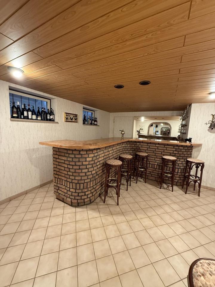 Großzügiges Einfamilienhaus mit Garten, Doppelgarage & vielseitigen Nutzungsmöglichkeiten – Bild 12