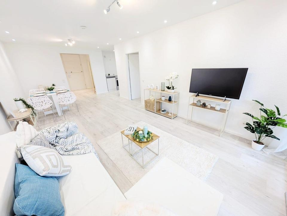 Provisionsfrei | Helle 2-Zimmer-Wohnung | Erstbezug nach Komplettsanierung | barrierefrei – Bild 3