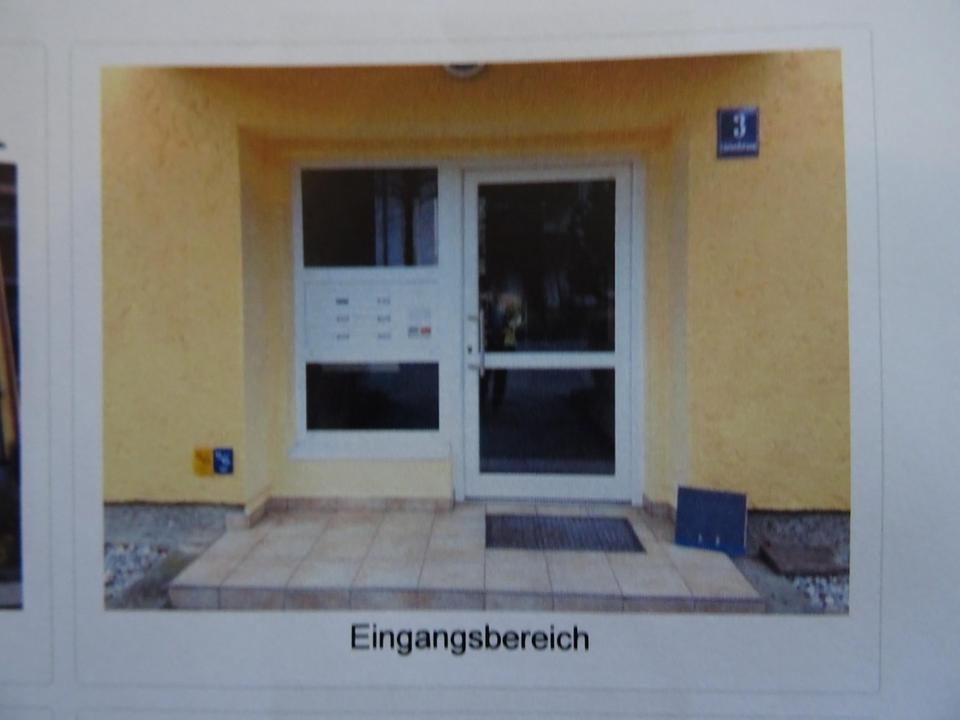 2 1/2 Zimmer-Wohnung mit Bergblick – Bild 2