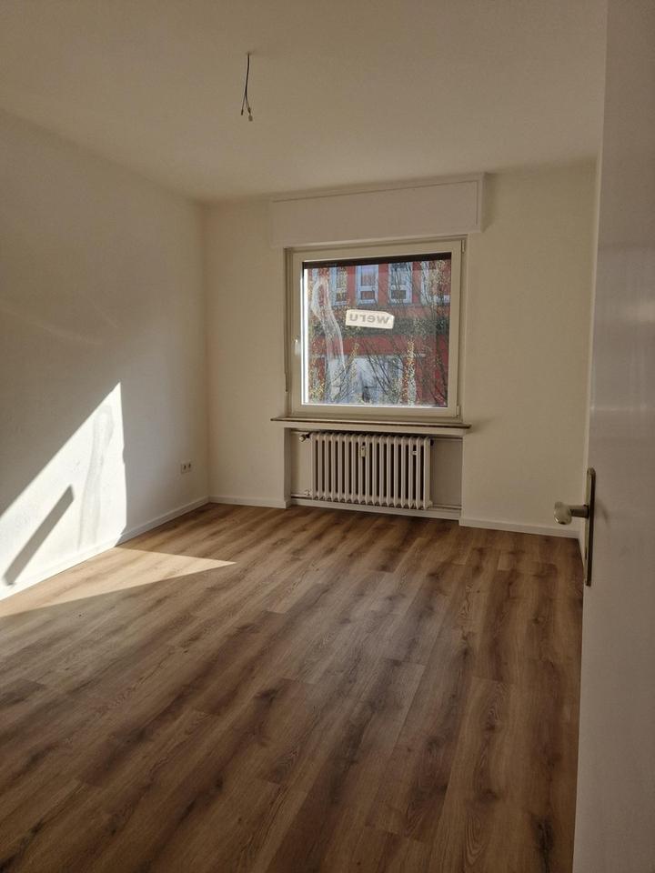 Großzügige 5-Zimmer-Wohnung in der ruhigen Arndtstraße im beliebten Kaiserstraßenviertel – Bild 20