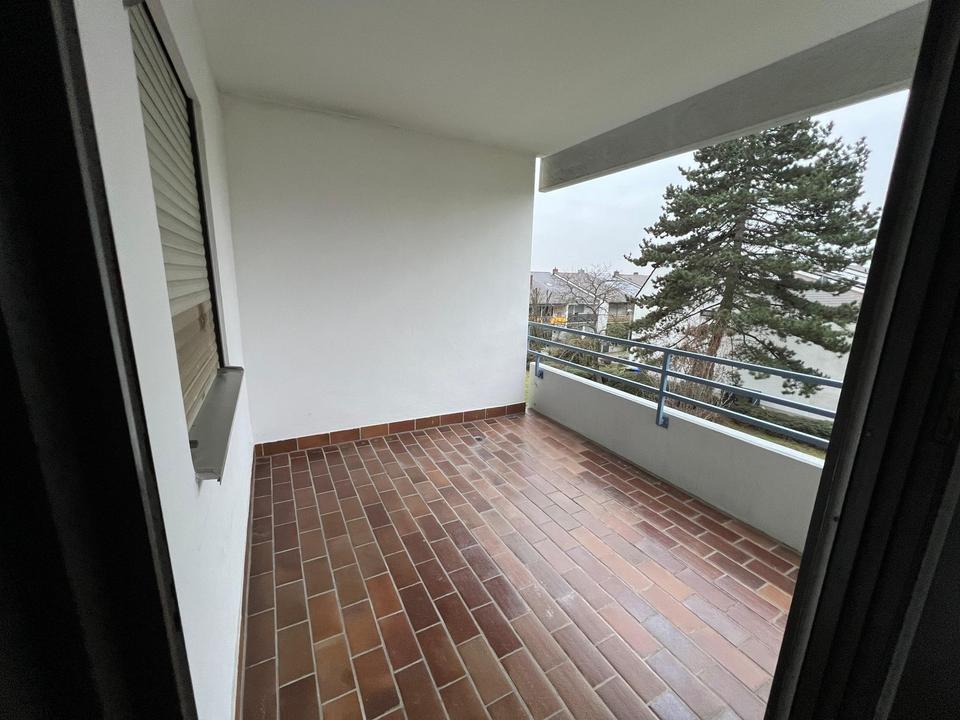 Blick & Lage!! helle - unvermietete 3,5 Zimmerwohnung ca. 88 qm mit Südbalkon – Bild 22