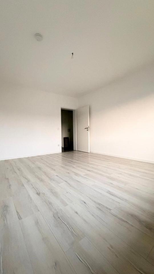 Helle 3-Zimmer-Wohnung mit Traum-Blick, Süd-Ost-Balkon & EBK – Bild 12