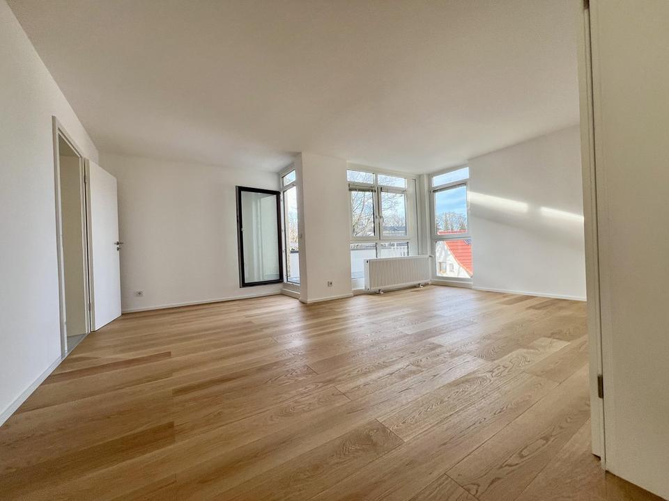 Sonniges Penthouse mit 3 traumhaften Terrassen | kernsaniert | provisionsfrei – Bild 3