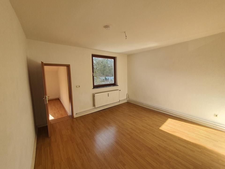 Panten - Sehr schöne renovierte 3 Zimmer Wohnung ab sofort zu vermieten – Bild 5